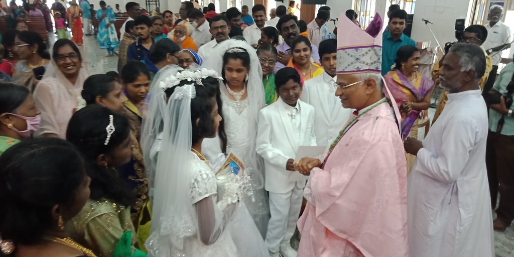 Holy Communion Mass @ Shanthi Nagar Parish
